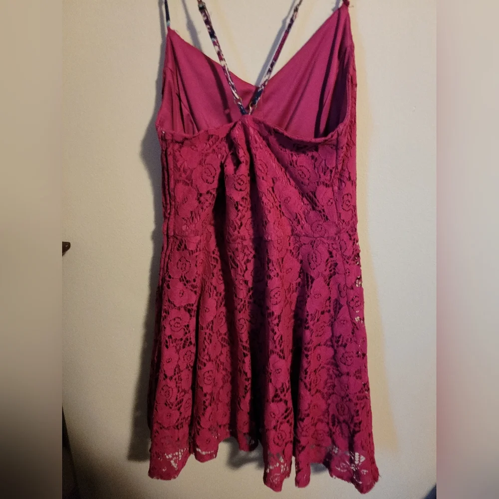 Xhilaration Lace Dress - Picture 3 of 3